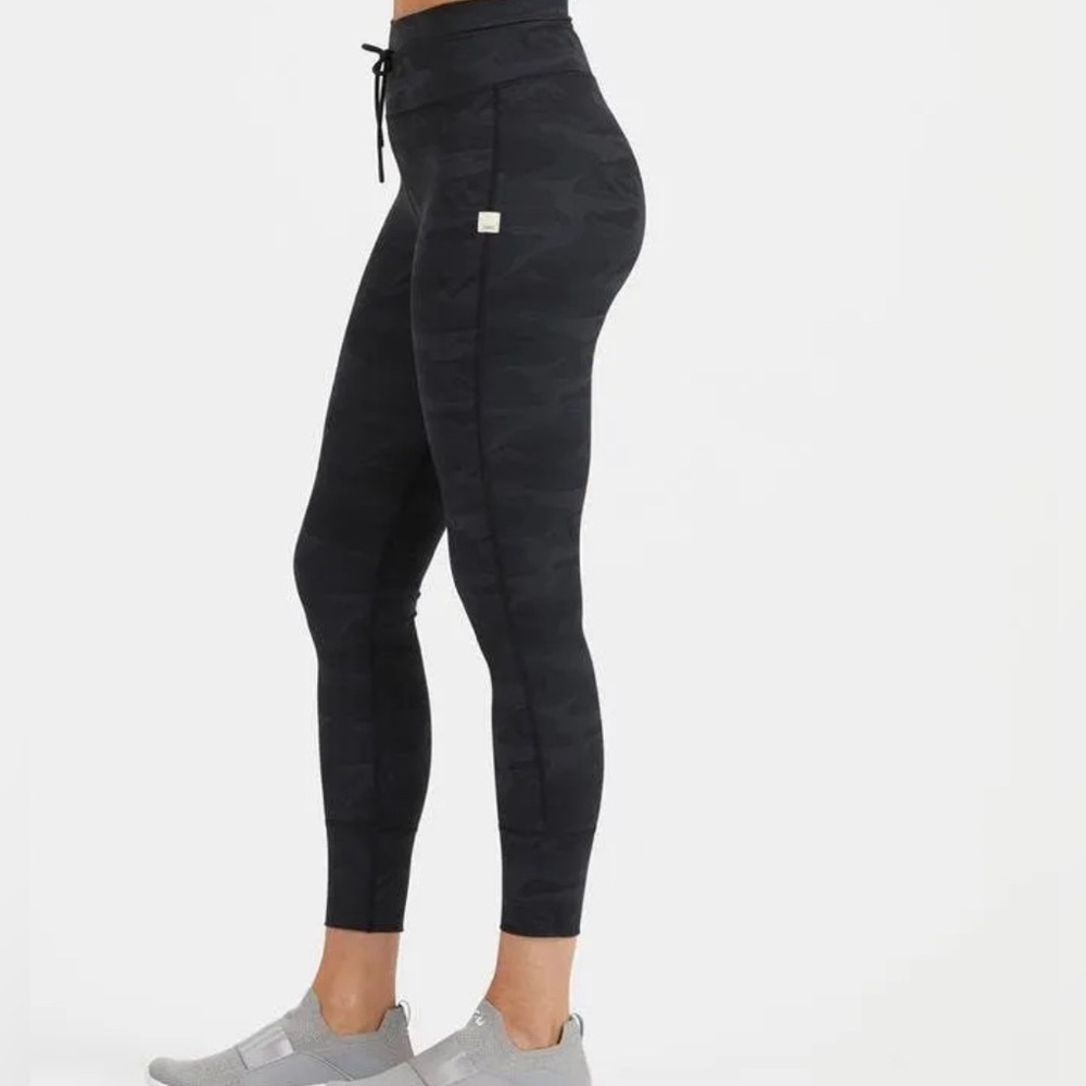 Vuori Daily Camo Legging